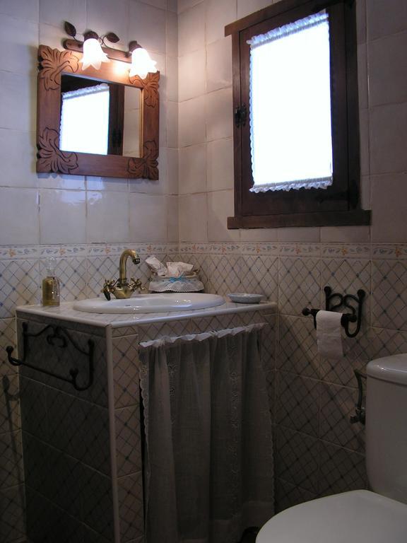 Casa Antigua Con Encanto En Cabaneros Retuerta de Bullaque Rum bild